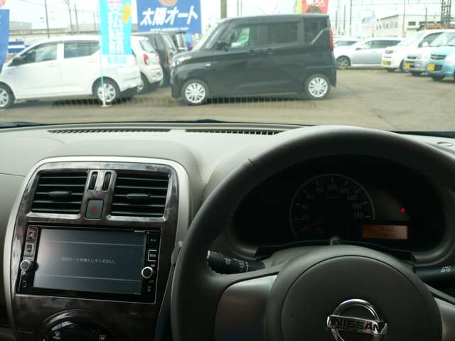 日産 マーチ １．２ ボレロ ４ＷＤ H29年 (甲信越・北陸) 99
