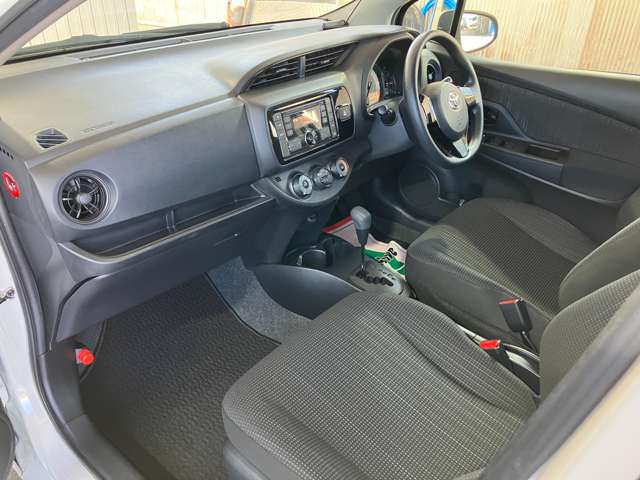 トヨタ ヴィッツ １．３ Ｆ ４ＷＤ H29年 (甲信越・北陸) 99