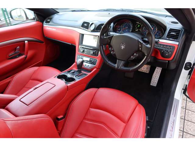 マセラティ グラントゥーリズモ スポーツ　ＭＣオートシフト H28年 (関東) 99