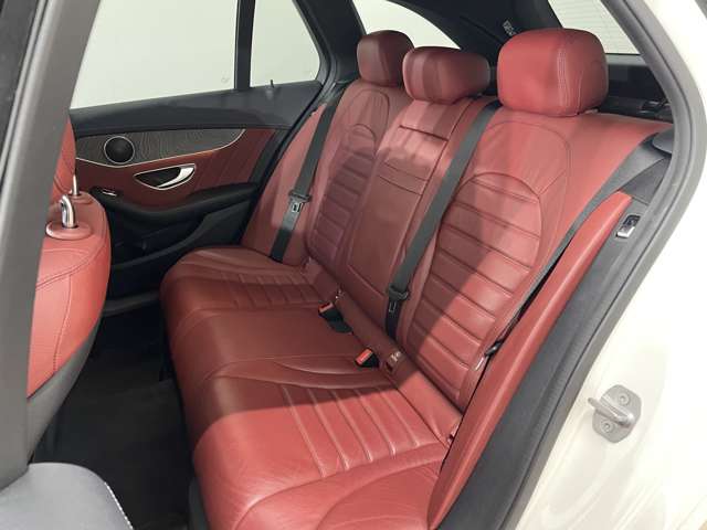メルセデスベンツ Ｃクラスワゴン Ｃ２００ スポーツ 本革仕様 H28年 (関東) 99