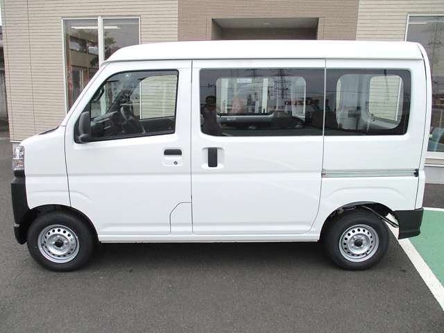 ダイハツ ハイゼットカーゴ ６６０ スペシャル ４ＷＤ R8年 (東北) 99