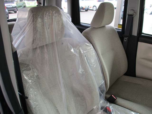 ダイハツ ムーヴ　キャンバス ６６０ Ｌ ４ＷＤ H29年 (東北) 99