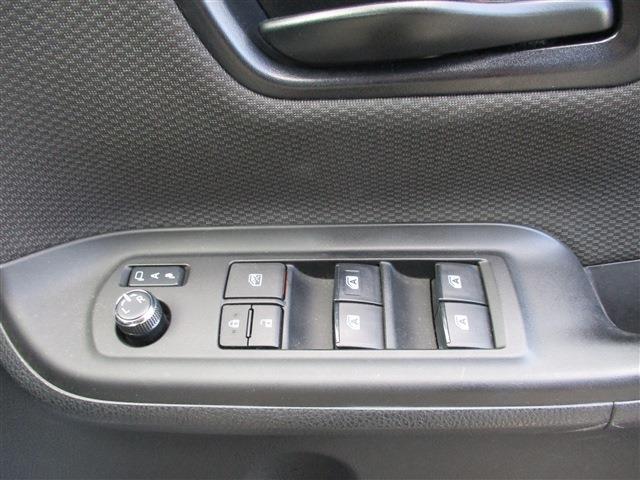 トヨタ ノア ２．０ Ｘ ４ＷＤ R1年 (東北) 99