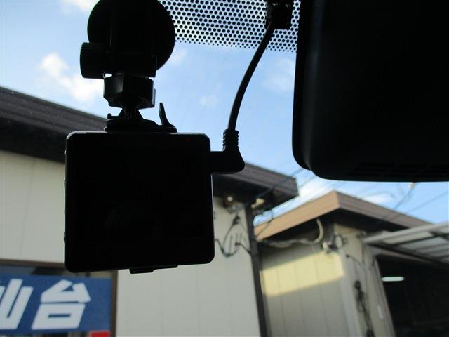 トヨタ ノア ２．０ Ｘ ４ＷＤ R1年 (東北) 99