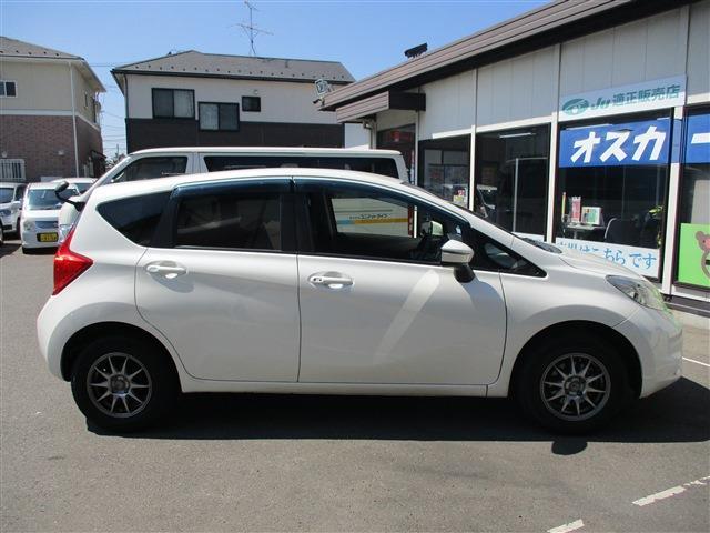 日産 ノート １．２ Ｘ ＦＯＵＲ ４ＷＤ H27年 (東北) 99
