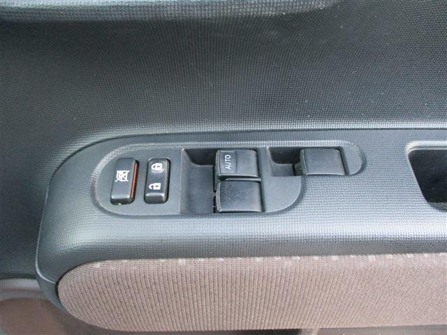 トヨタ スペイド １．５ Ｙ ４ＷＤ H25年 (東北) 99