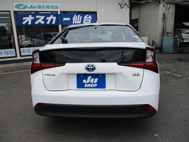 トヨタ プリウス １．８ Ｓ R1年 (東北) 99