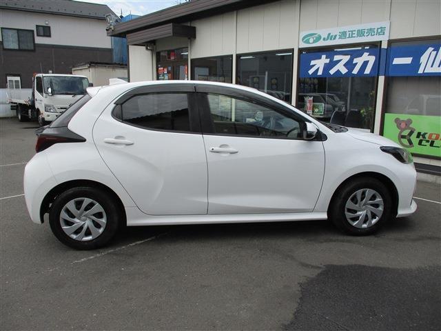 トヨタ ヤリス １．５ ハイブリッド Ｘ R3年 (東北) 99