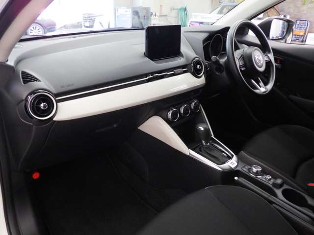 マツダ ＭＡＺＤＡ２ １．５ １５ＢＤ ４ＷＤ R6年 (東北) 99