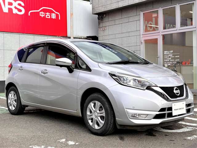 日産 ノート １．２ Ｘ ＦＯＵＲ スマートセーフティエディション ４ＷＤ H29年 (東北) 99