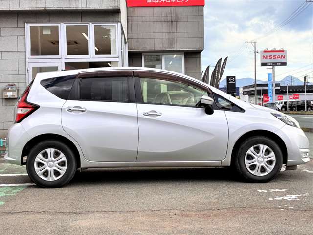 日産 ノート １．２ Ｘ ＦＯＵＲ スマートセーフティエディション ４ＷＤ H29年 (東北) 99