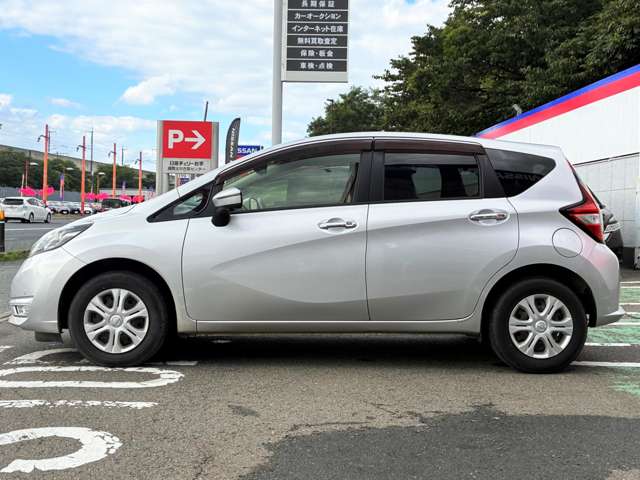 日産 ノート １．２ Ｘ ＦＯＵＲ スマートセーフティエディション ４ＷＤ H29年 (東北) 99