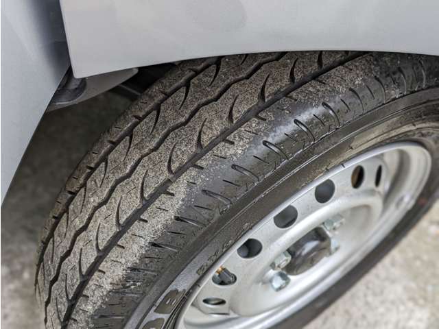ダイハツ ハイゼットカーゴ ６６０ デラックス R8年 (関東) 99