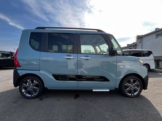 ダイハツ タント ６６０ ファンクロス リミテッド R8年 (関東) 99