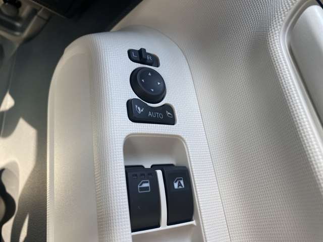 ダイハツ ムーヴ　キャンバス ６６０ ストライプス Ｘ R8年 (関東) 99