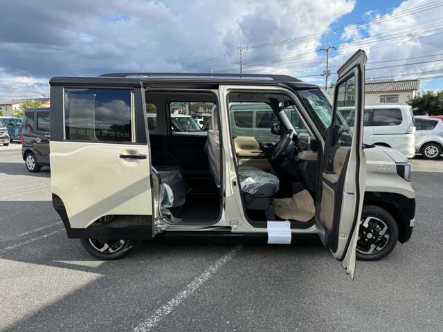 三菱 デリカ　ミニ ６６０ Ｔ プレミアム R8年 (関東) 99