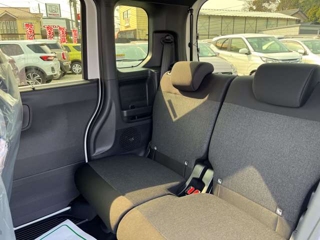 ホンダ Ｎ　ＢＯＸ カスタム ６６０ R8年 (関東) 99