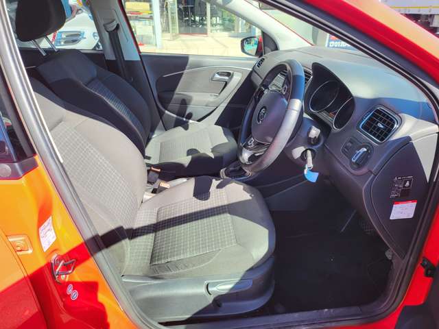 フォルクスワーゲン ポロ ＴＳＩ コンフォートライン ブルーモーション テクノロジー H27年 (関東) 99