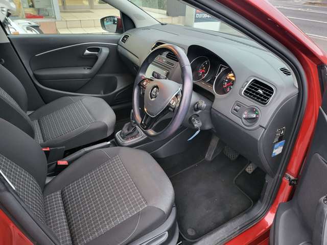 フォルクスワーゲン ポロ ＴＳＩ コンフォートライン ブルーモーション テクノロジー H26年 (関東) 99