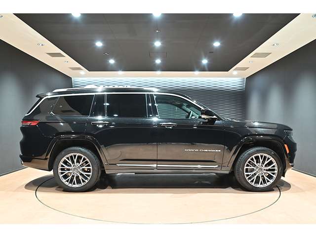 ジープ グランドチェロキーＬ サミット リザーブ ４ＷＤ R5年 (関東) 99