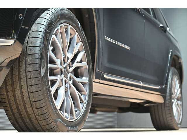 ジープ グランドチェロキーＬ サミット リザーブ ４ＷＤ R5年 (関東) 99