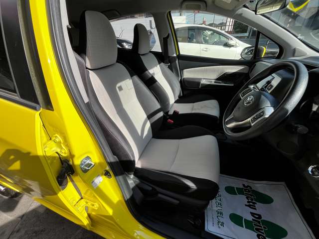 トヨタ ヴィッツ １．３ Ｆ H27年 (関東) 99