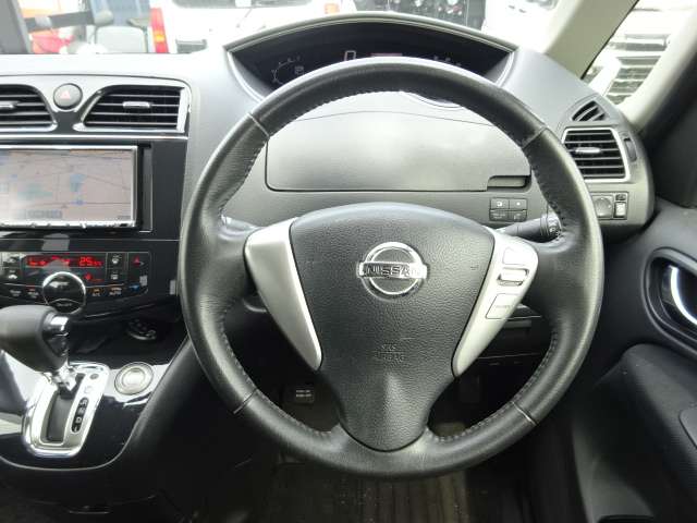 日産 セレナ ２．０ ハイウェイスター Ｖセレクション H24年 (甲信越・北陸) 99