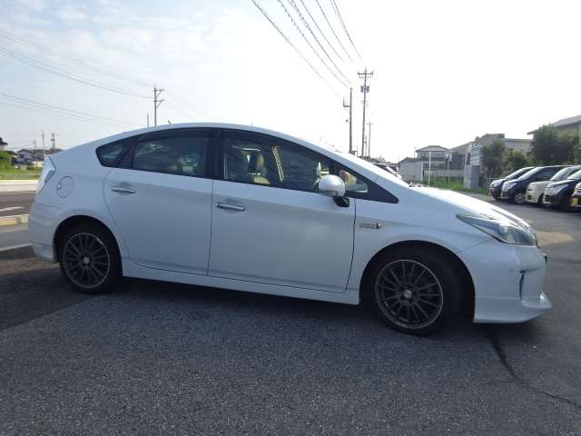 トヨタ プリウスＰＨＶ １．８ Ｇ H25年 (甲信越・北陸) 99