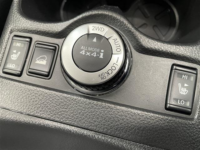 日産 エクストレイル　ハイブリッド ２．０ ２０Ｘ ハイブリッド エマージェンシーブレーキパッケージ ４ＷＤ H28年 (甲信越・北陸) 99