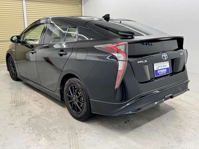トヨタ プリウス １．８ Ｓ H29年 (近畿) 99
