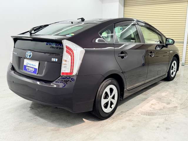トヨタ プリウス １．８ Ｓ H26年 (近畿) 99