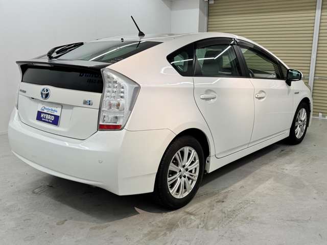 トヨタ プリウス １．８ Ｓ H22年 (近畿) 99