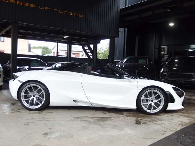 マクラーレン ７５０Ｓ　スパイダー ４．０ R3年 (近畿) 99