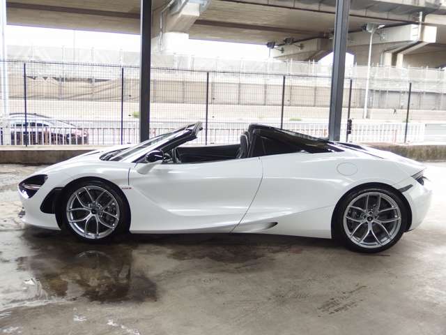 マクラーレン ７５０Ｓ　スパイダー ４．０ R3年 (近畿) 99