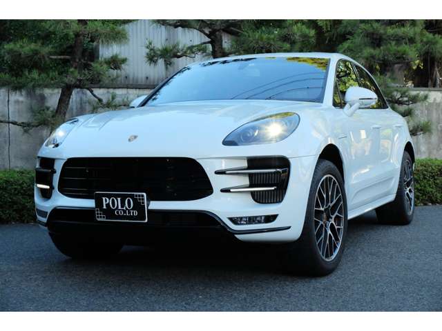 ポルシェ マカン ターボ ＰＤＫ ４ＷＤ H27年 (近畿) 99