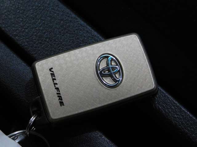 トヨタ ヴェルファイア ２．４ Ｚ ゴールデンアイズＩＩ H25年 (近畿) 99