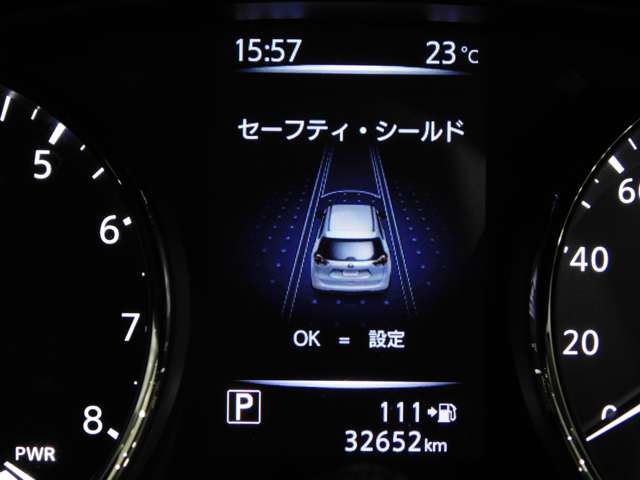 日産 エクストレイル　ハイブリッド ２．０ ２０Ｘ ハイブリッド ４ＷＤ H29年 (近畿) 99