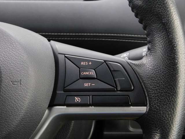 日産 セレナ １．２ Ｅ－ＰＯＷＥＲ ハイウェイスター Ｖ R1年 (近畿) 99