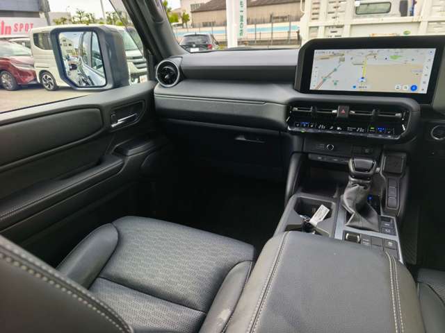 トヨタ ランドクルーザー２５０ ２．７ ＶＸ ４ＷＤ R6年 (近畿) 99