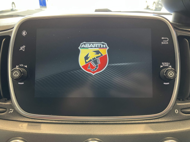 アバルト ５９５Ｃ ツーリズモ R2年 (近畿) 99