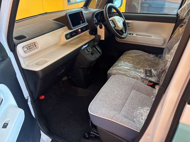 ダイハツ ムーヴ　キャンバス ６６０ ストライプス Ｇ R8年 (近畿) 99
