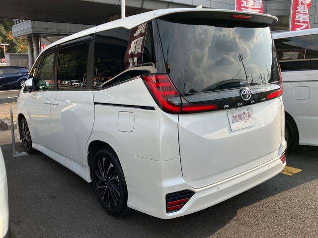 トヨタ ノア ２．０ Ｓ－Ｚ R4年 (中国) 99