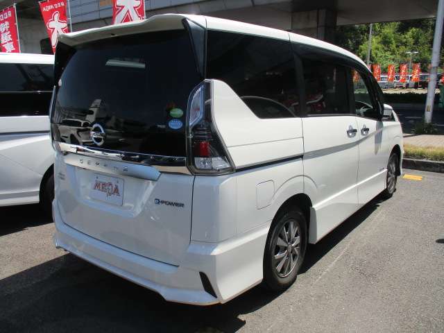 日産 セレナ １．２ Ｅ－ＰＯＷＥＲ ハイウェイスター Ｖ H30年 (中国) 99