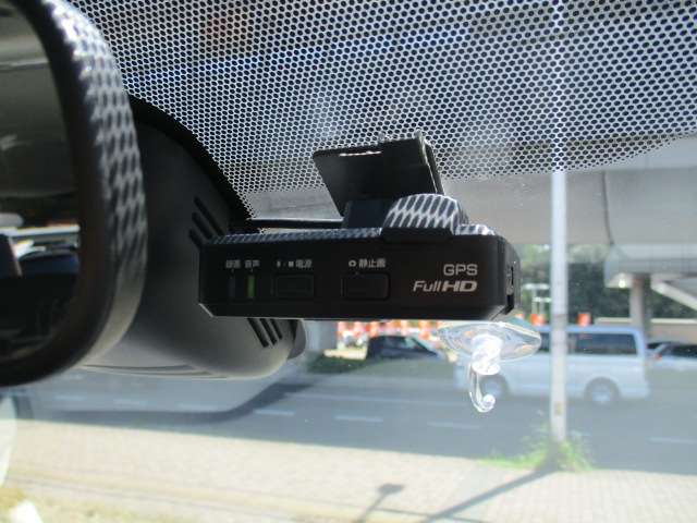 日産 セレナ １．２ Ｅ－ＰＯＷＥＲ ハイウェイスター Ｖ H30年 (中国) 99