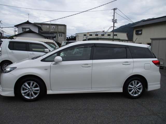 トヨタ ウィッシュ １．８Ｓ H22年 (中国) 99