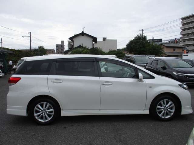 トヨタ ウィッシュ １．８Ｓ H22年 (中国) 99