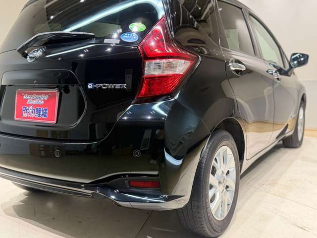 日産 ノート １．２ Ｅ－ＰＯＷＥＲ Ｘ R1年 (中国) 99