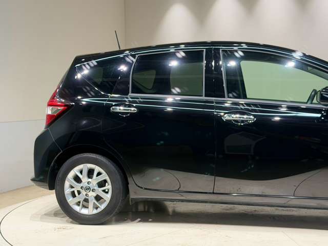 日産 ノート １．２ Ｅ－ＰＯＷＥＲ Ｘ R1年 (中国) 99