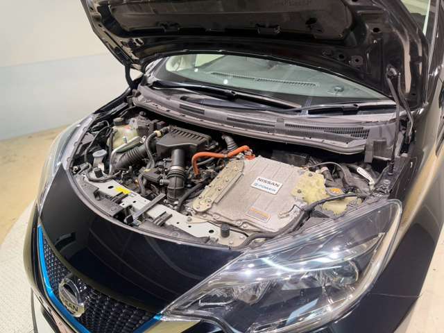 日産 ノート １．２ Ｅ－ＰＯＷＥＲ Ｘ R1年 (中国) 99