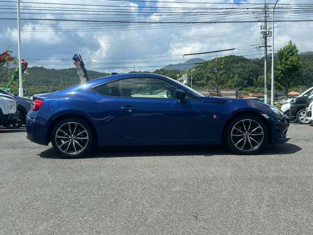 トヨタ ８６ ２．０ ＧＴ H28年 (中国) 99